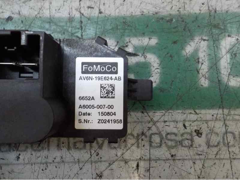 Recambio de resistencia calefaccion para ford focus lim. 1.0 ecoboost cat referencia OEM IAM 1888653 AV6N19E624AB 