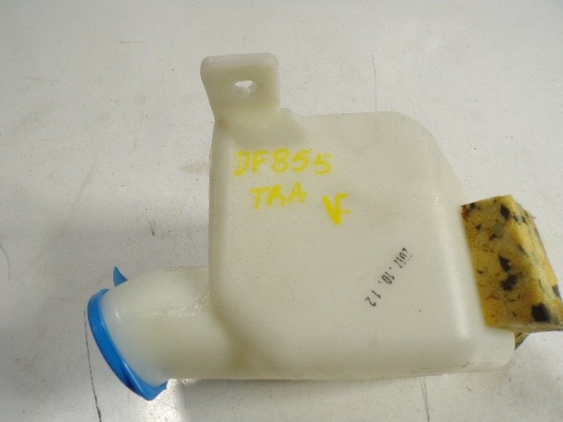 Recambio de deposito limpia para ssangyong rodius 2.2 td cat referencia OEM IAM   