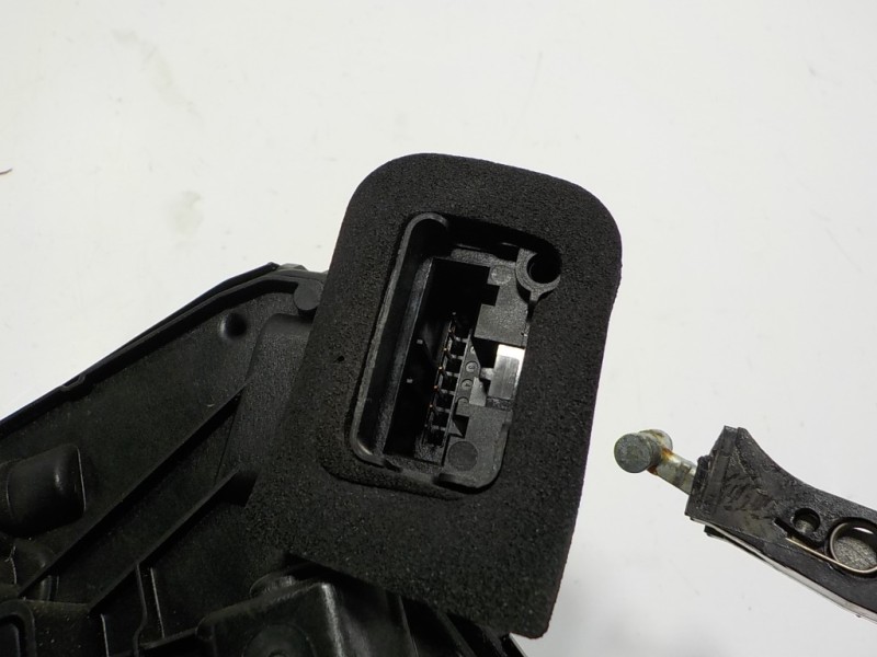 Recambio de cerradura puerta trasera izquierda para seat ibiza (kj1) 1.0 referencia OEM IAM  A5E5TA839015E 