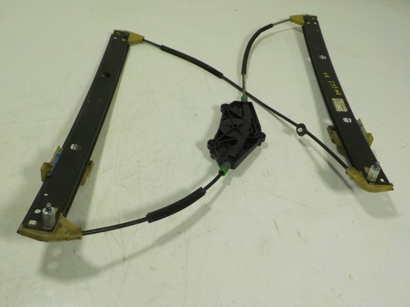 Recambio de elevalunas delantero derecho para audi q5 (8r) 3.0 tdi referencia OEM IAM 8R0837462G  