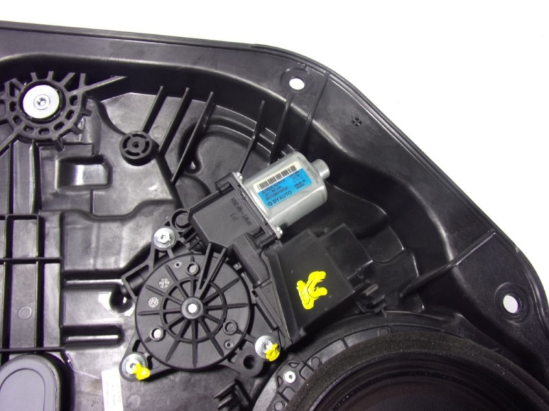 Recambio de elevalunas trasero izquierdo para kia cee´d 1.6 gdi cat referencia OEM IAM 83471A2010 83470A2341 