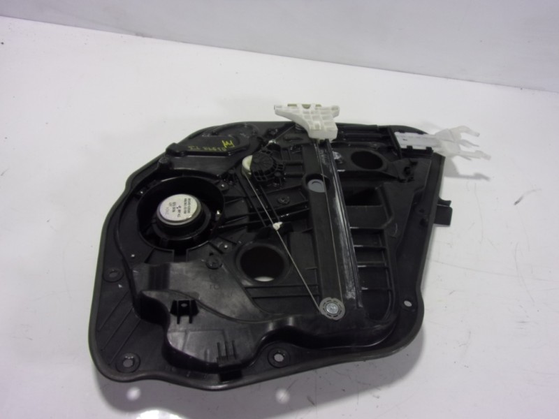 Recambio de elevalunas trasero izquierdo para kia cee´d 1.6 gdi cat referencia OEM IAM 83471A2010 83470A2341 
