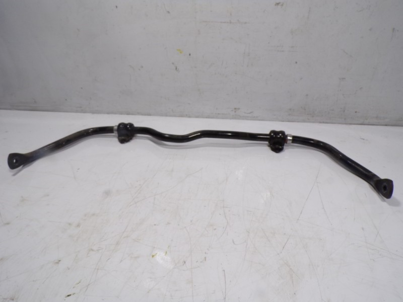 Recambio de barra estabilizadora delantera para toyota c-hr 132 kw referencia OEM IAM 48811F4070  