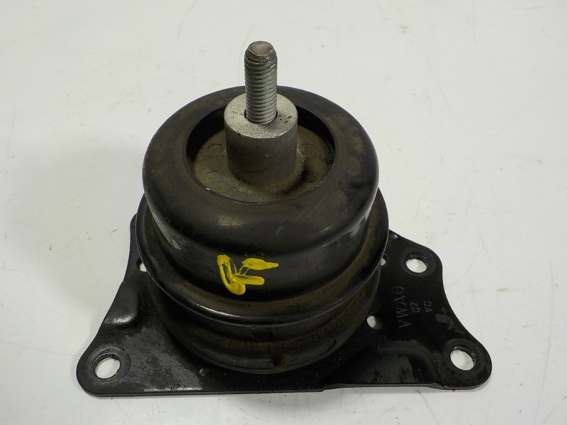 Recambio de soporte motor izquierdo para skoda rapid 1.6 tdi dpf referencia OEM IAM 6R0199167S 6R0199167S 