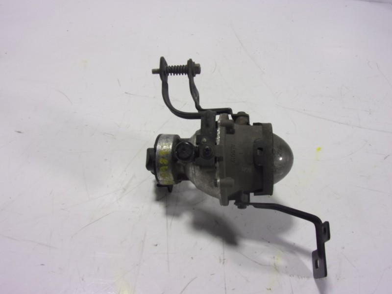 Recambio de faro antiniebla izquierdo para kia cee´d 1.6 gdi cat referencia OEM IAM 92201A2300  