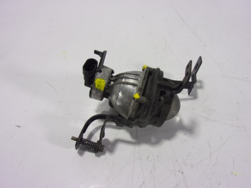 Recambio de faro antiniebla izquierdo para kia cee´d 1.6 gdi cat referencia OEM IAM 92201A2300  