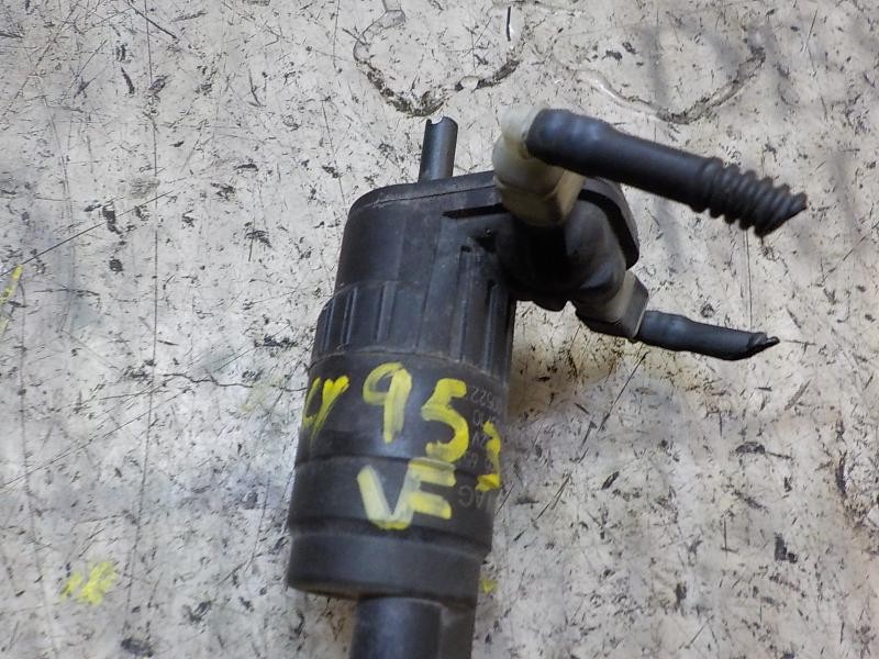 Recambio de bomba limpia para volkswagen golf vi (5k1) advance referencia OEM IAM 1K6955651  