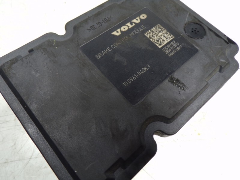 Recambio de abs para volvo c30 1.6 diesel cat referencia OEM IAM 30793527 27040834134313 611C100081F