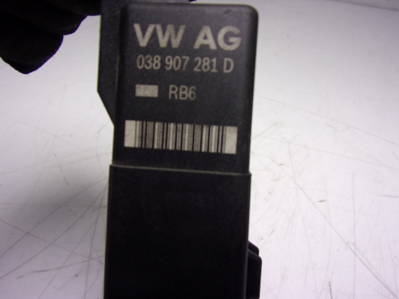 Recambio de modulo electronico para volkswagen caddy furgón/kombi 2.0 tdi referencia OEM IAM 038907281D 038907281D 