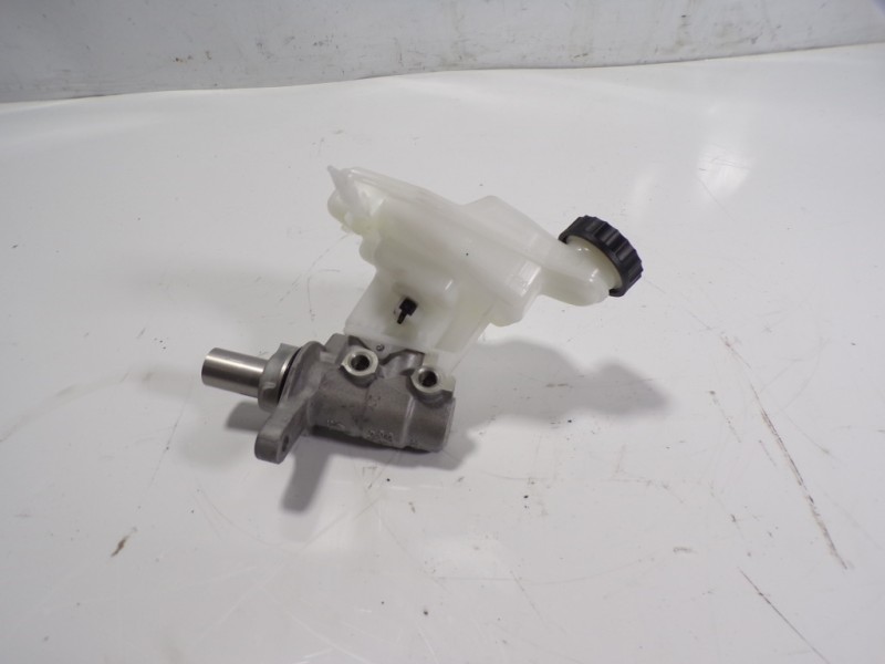 Recambio de bomba freno para toyota proace city 1.2 12v referencia OEM IAM   