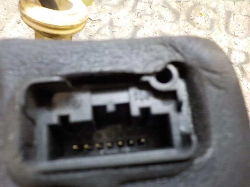 Recambio de cerradura puerta delantera derecha para volkswagen golf vi (5k1) advance referencia OEM IAM 5K1837016B  