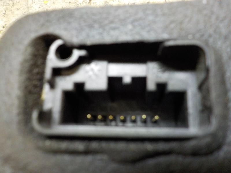 Recambio de cerradura puerta delantera izquierda para volkswagen golf vi (5k1) advance referencia OEM IAM 5K1837015B  