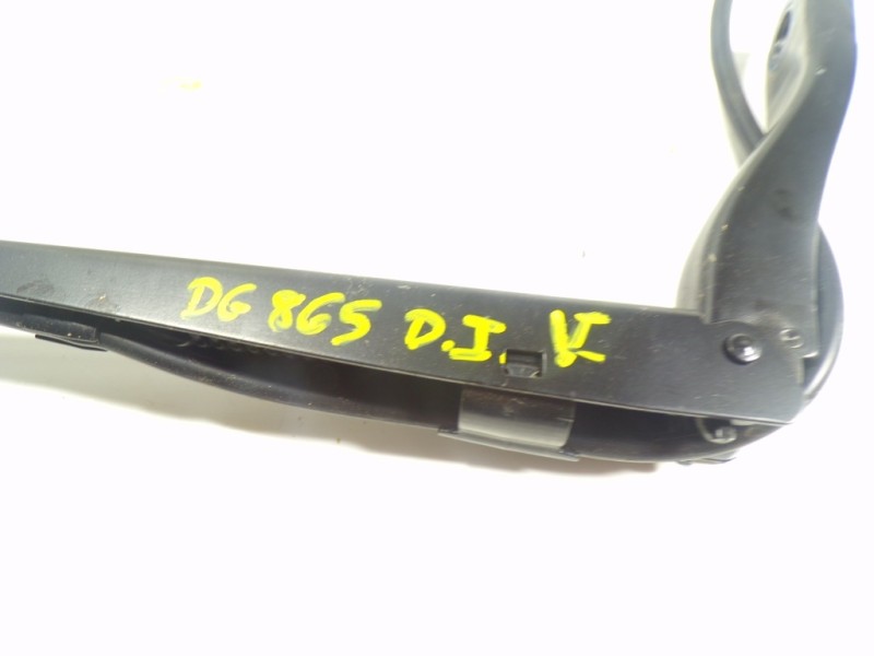 Recambio de brazo limpia delantero izquierdo para toyota proace city 1.2 12v referencia OEM IAM   