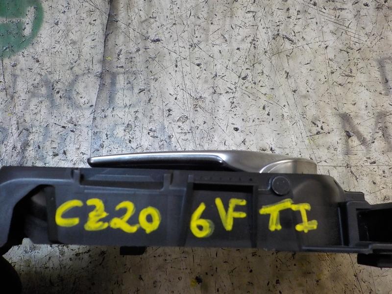 Recambio de maneta interior trasera izquierda para peugeot 308 1.6 hdi referencia OEM IAM 98000005VV  