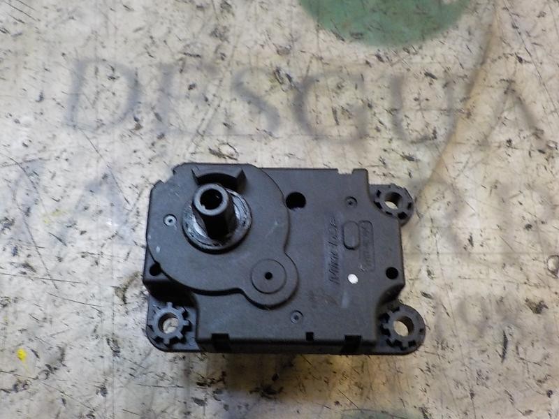 Recambio de motor electrico para peugeot 308 1.6 hdi referencia OEM IAM 6479E1  