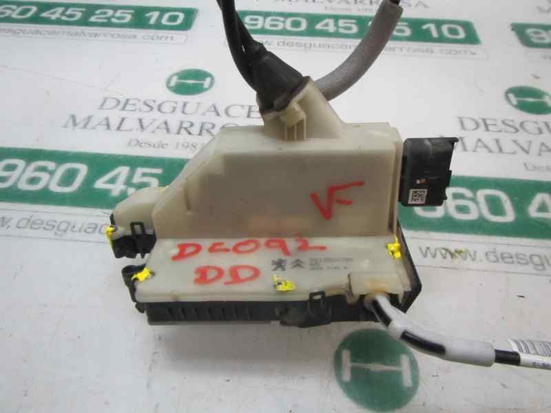 Recambio de cerradura puerta delantera derecha para peugeot 208 1.2 12v vti referencia OEM IAM 9812500780  