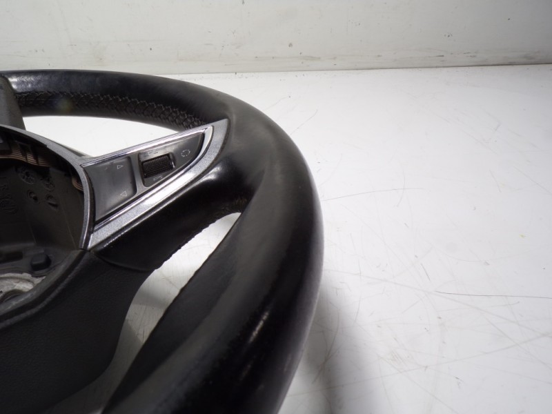 Recambio de volante para skoda rapid 1.6 tdi dpf referencia OEM IAM 5L0419091GMCR 5L0419091G 