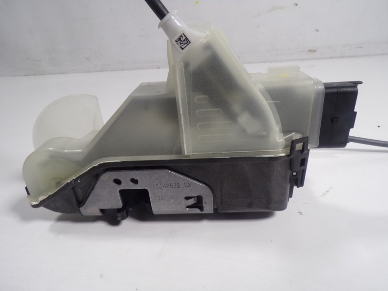 Recambio de cerradura puerta delantera izquierda para toyota proace city 1.2 12v referencia OEM IAM   