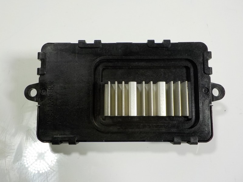 Recambio de modulo electronico para mazda 3 berlina (bp) evolution referencia OEM IAM  BDGF615590A 