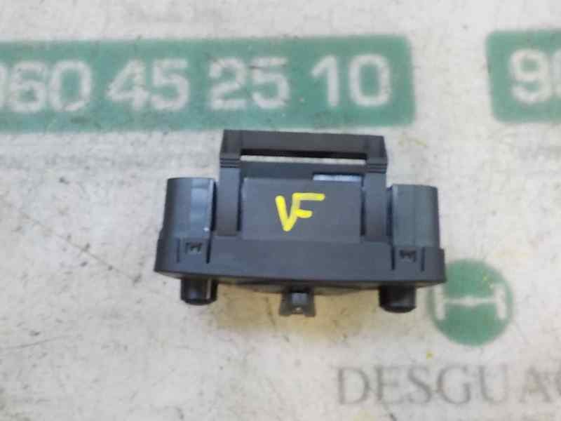 Recambio de mando luces para ford fiesta (ccn) 1.25 16v cat referencia OEM IAM   