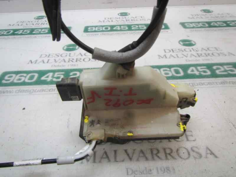 Recambio de cerradura puerta trasera izquierda para peugeot 208 1.2 12v vti referencia OEM IAM   