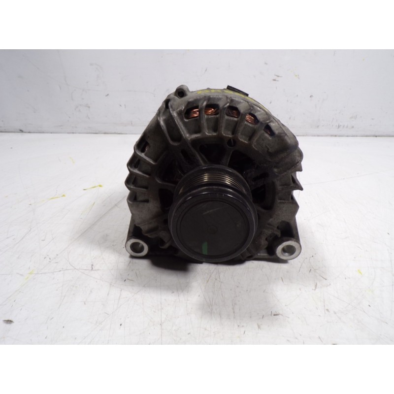 Recambio de alternador para volvo c30 1.6 diesel cat referencia OEM IAM 36012505 30659390 TG15C186