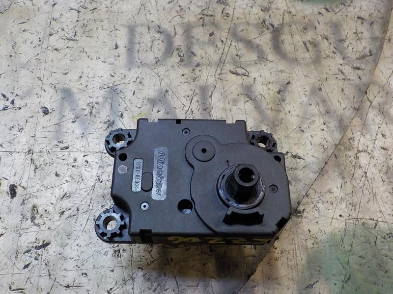 Recambio de motor electrico para peugeot 308 1.6 hdi referencia OEM IAM 6479E1  