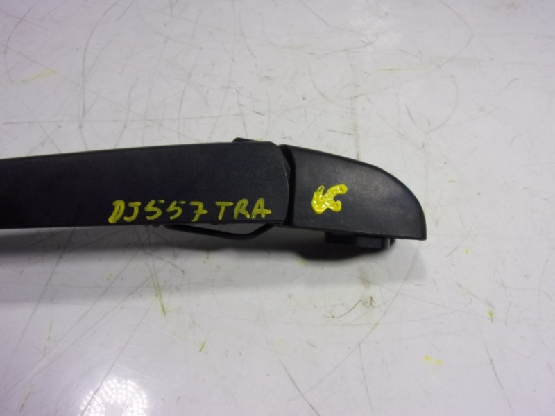 Recambio de brazo limpia trasero para toyota c-hr 132 kw referencia OEM IAM 85241F4010  