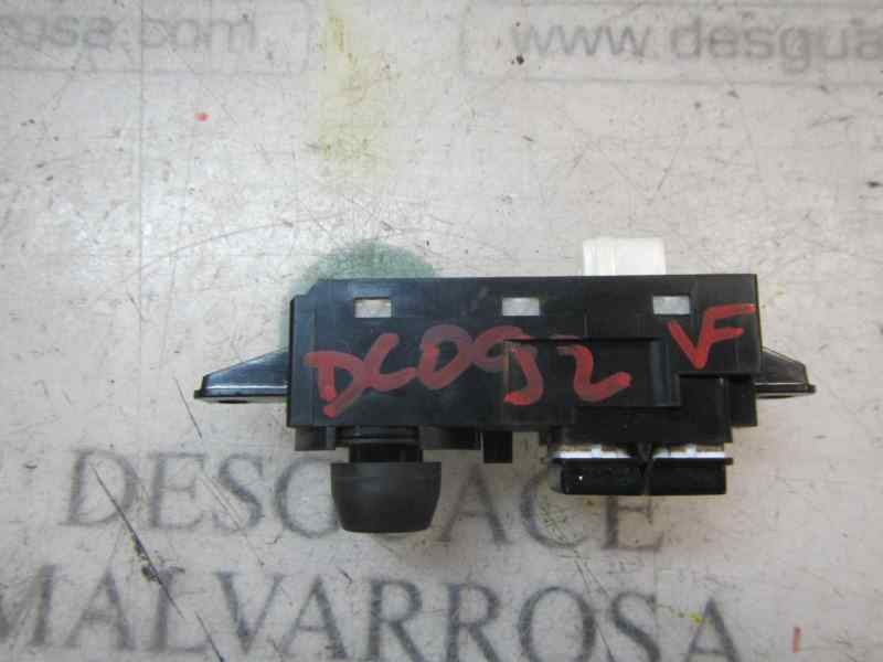 Recambio de mando multifuncion para peugeot 208 1.2 12v vti referencia OEM IAM   