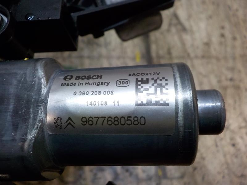 Recambio de motor limpia trasero para peugeot 308 1.6 hdi referencia OEM IAM 9677680580 9677680580 0390208008