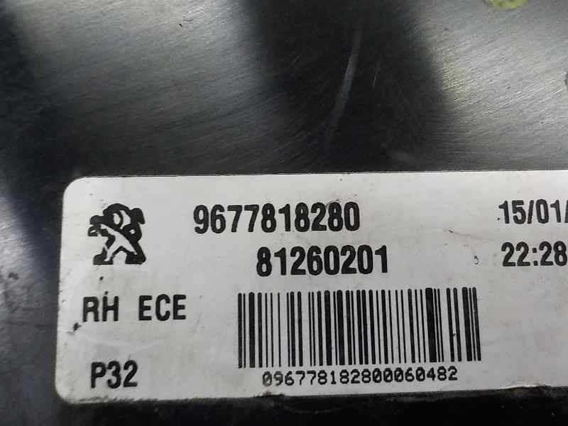Recambio de piloto trasero derecho interior para peugeot 308 1.6 hdi referencia OEM IAM 9677818280 9677818280 