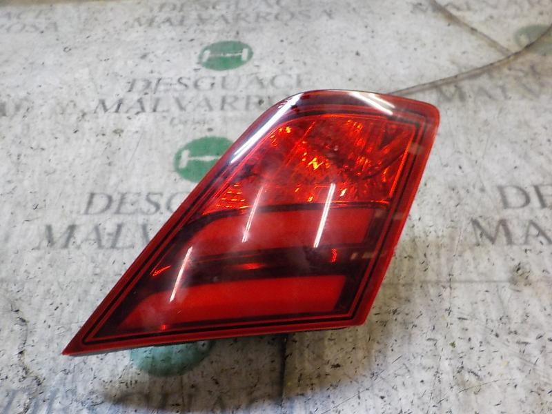 Recambio de piloto trasero izquierdo interior para peugeot 308 1.6 hdi referencia OEM IAM 9677818380  