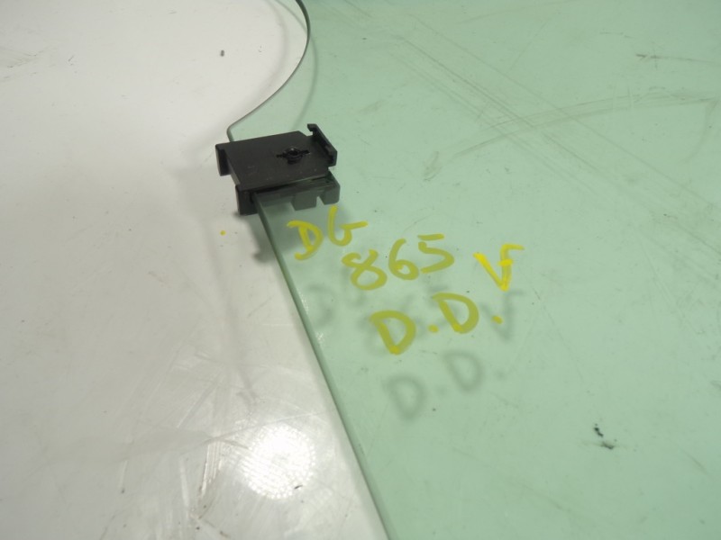 Recambio de cristal puerta delantero derecho para toyota proace city 1.2 12v referencia OEM IAM   