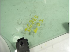 Recambio de cristal puerta delantero izquierdo para toyota proace city 1.2 12v referencia OEM IAM    2