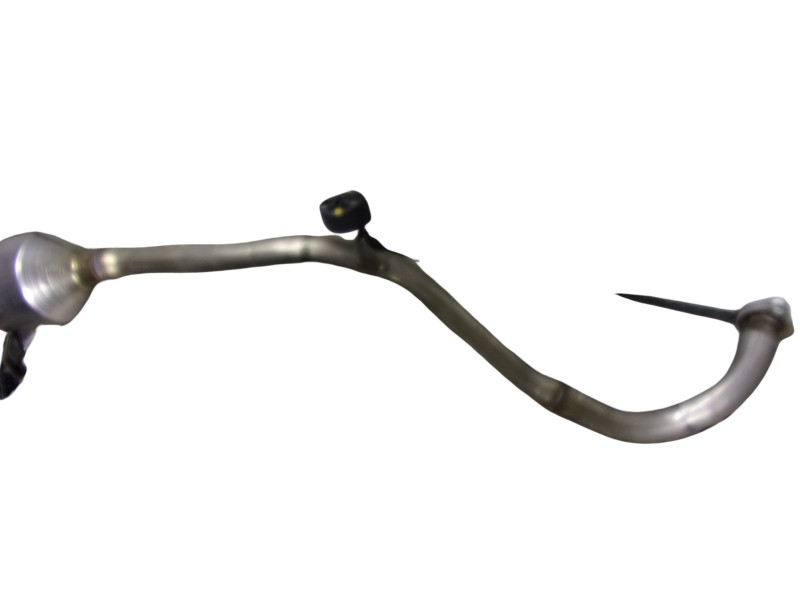 Recambio de catalizador para toyota corolla cross hybrid 1.8 referencia OEM IAM 1741037F20  