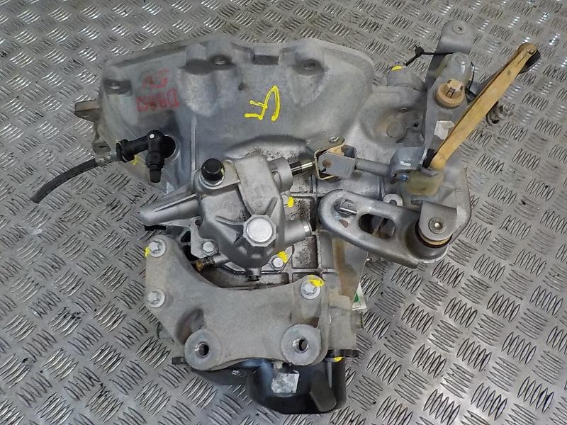 Recambio de caja cambios para opel corsa e edition referencia OEM IAM 24581813  