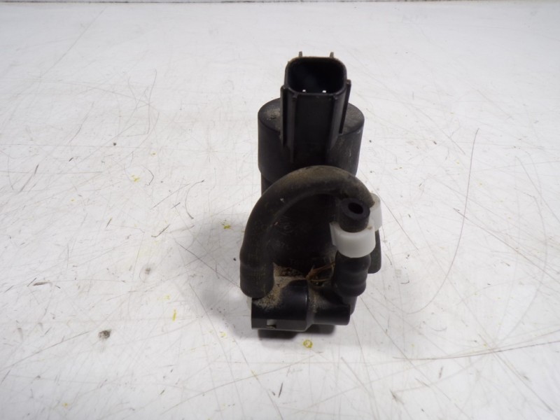 Recambio de bomba limpia para volvo c30 1.6 diesel cat referencia OEM IAM 31349228 S7117K624FE S7117K624FE