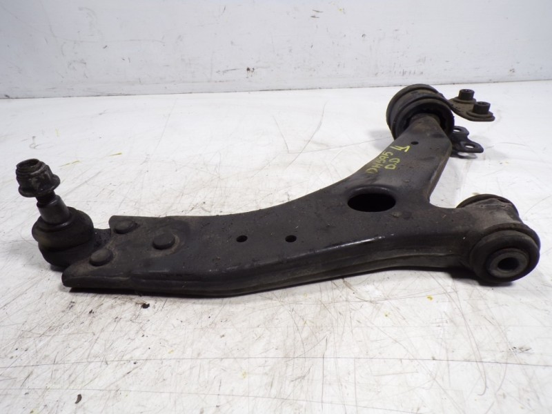 Recambio de brazo suspension inferior delantero derecho para volvo c30 1.6 diesel cat referencia OEM IAM 31277462  