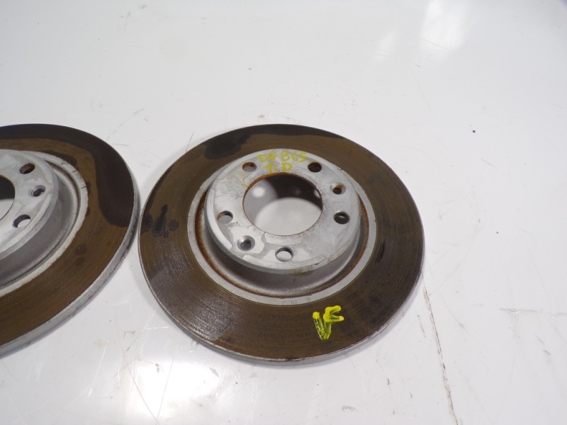 Recambio de disco freno trasero para toyota proace city 1.2 12v referencia OEM IAM   