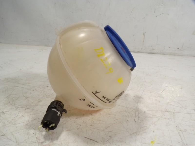 Recambio de deposito expansion para seat ibiza (6p1) 1.2 tsi referencia OEM IAM 6Q0121407B  