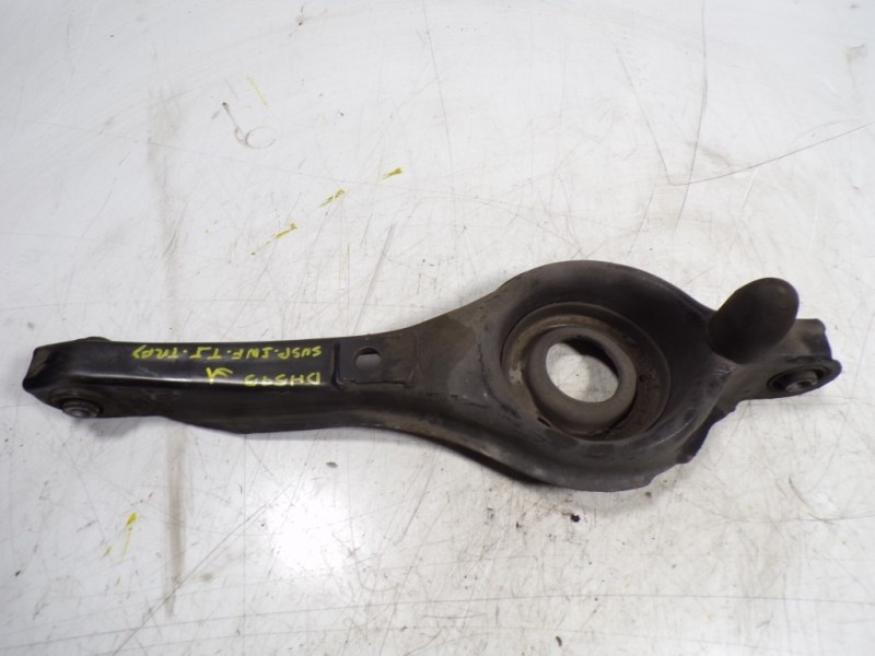 Recambio de brazo suspension inferior trasero izquierdo para volvo c30 1.6 diesel cat referencia OEM IAM 30736922  