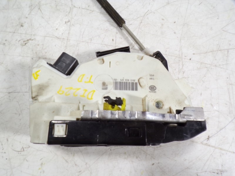 Recambio de cerradura puerta trasera derecha para seat ibiza (6p1) 1.2 tsi referencia OEM IAM 6J0839016F 6J0839016F 