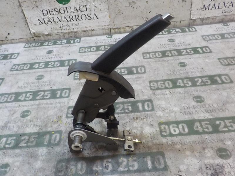 Recambio de palanca freno de mano para kia pro_cee´d 2.0 crdi referencia OEM IAM 597101H500EQ  