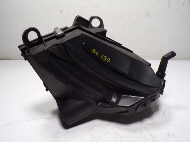 Recambio de filtro aire para bmw x1 (e84) sdrive 20d referencia OEM IAM 13718512599 851259902Q 