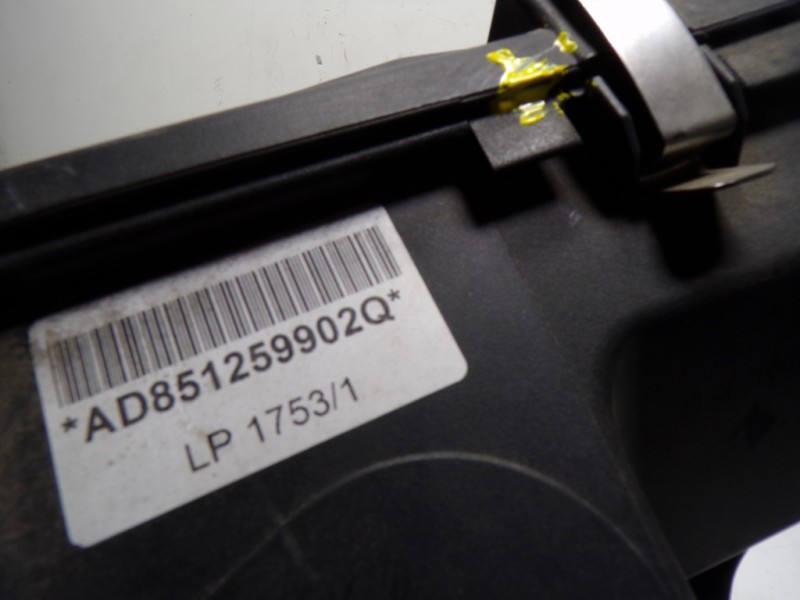 Recambio de filtro aire para bmw x1 (e84) sdrive 20d referencia OEM IAM 13718512599 851259902Q 