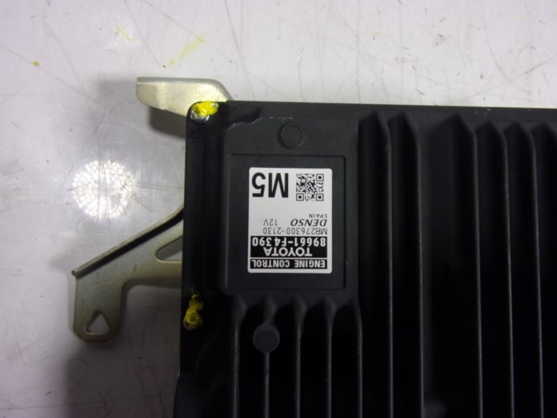 Recambio de centralita motor uce para toyota c-hr 132 kw referencia OEM IAM 89661F4390 89661F4390 MB2763002130