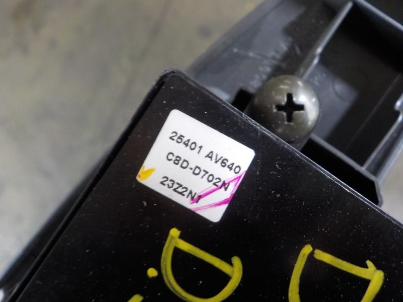 Recambio de mando elevalunas delantero izquierdo para nissan primera berlina (p12) 1.6 cat referencia OEM IAM  25401AV640 