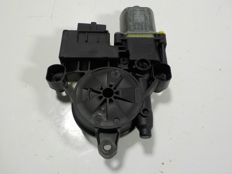 Recambio de motor elevalunas trasero izquierdo para seat ibiza (kj1) 1.0 referencia OEM IAM 5Q0959811D 5Q0959407 