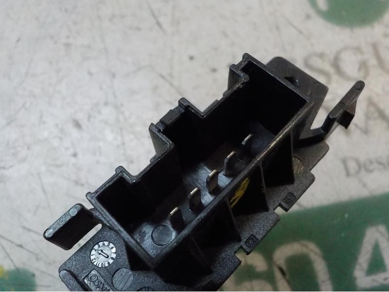 Recambio de resistencia calefaccion para opel corsa e edition referencia OEM IAM 95526380  