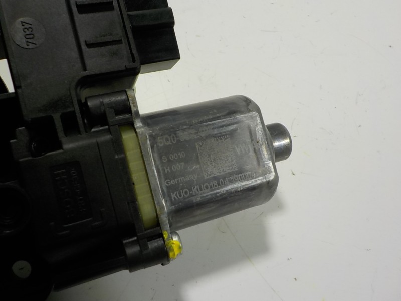 Recambio de motor elevalunas trasero izquierdo para seat ibiza (kj1) 1.0 referencia OEM IAM 5Q0959811D 5Q0959407 